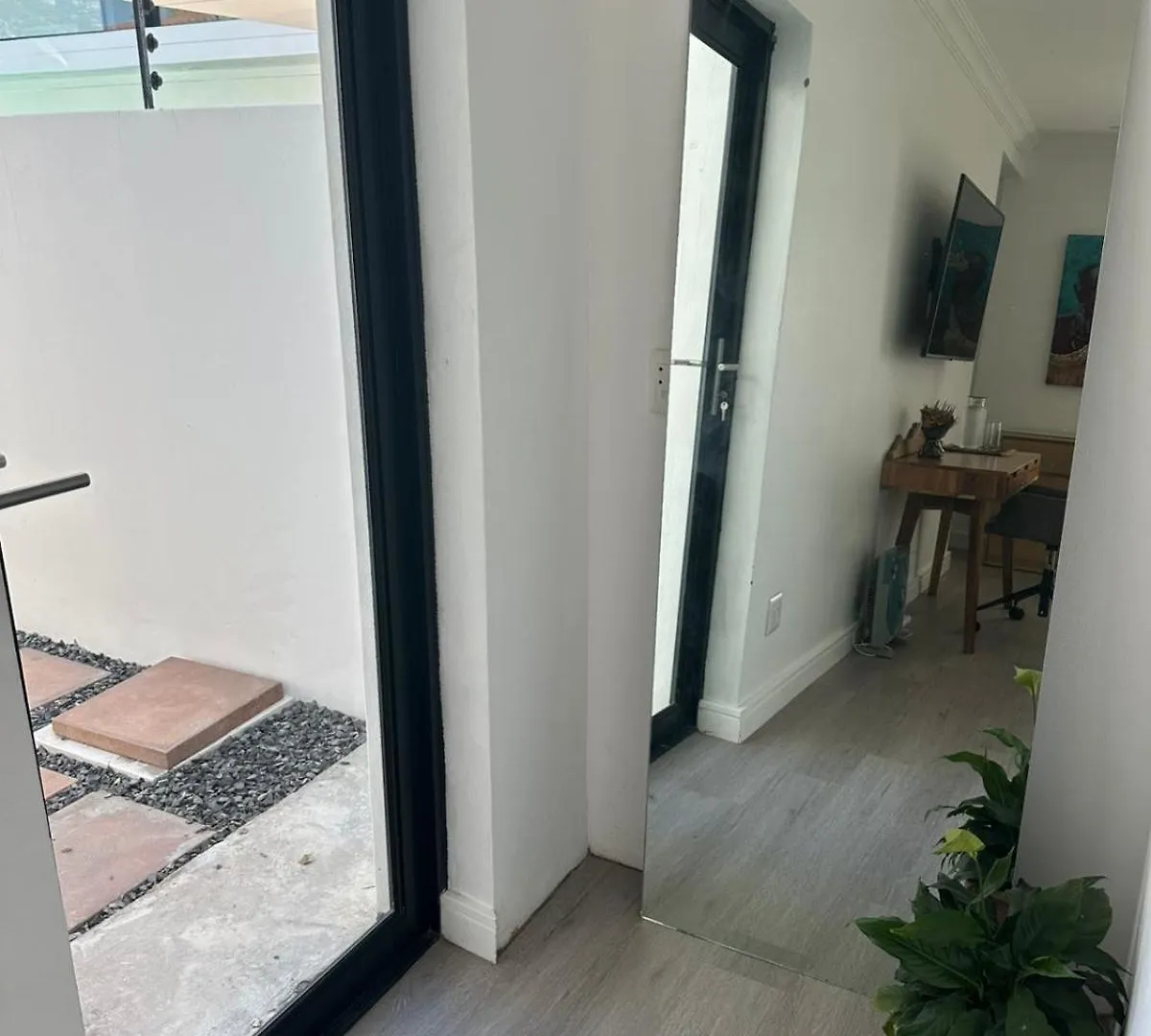 Seaside & Pool Haven Hout Bay Apartment Homestay